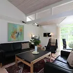 Seraphina - 2km From The Sea By Interhome Feriehus *