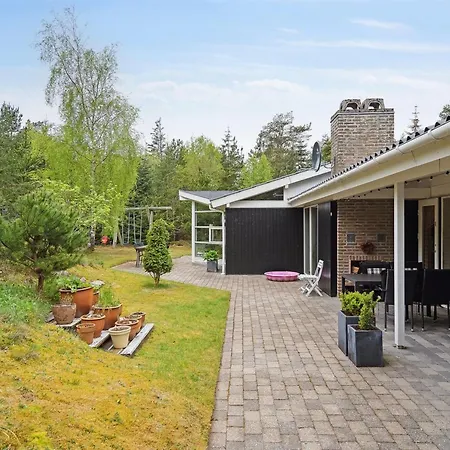Seraphina - 2km From The Sea By Interhome Blokhus
